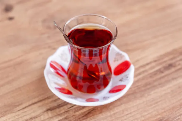 Türkischer Tee (Groß)